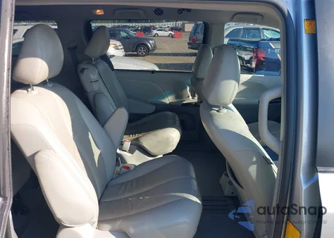 2012 Toyota Sienna Le V6 8 Passenger из США, поврежденный, VIN 5TDKK3DCXCS222748